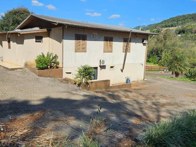 Casa para Venda em Coronel Freitas - 4